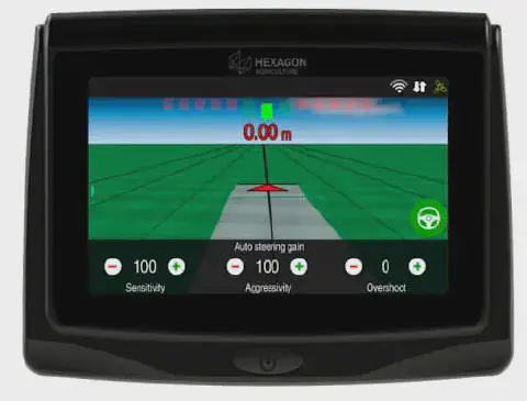 display de agricultura de precisão da marca Hexagon Agriculture, provavelmente instalado na cabine de um tr