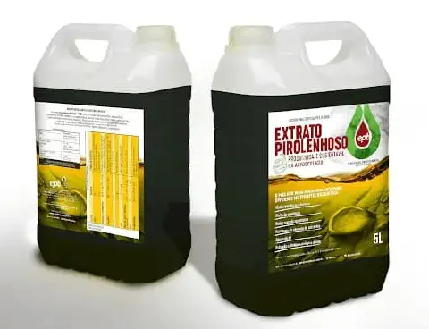 dois galões de 5 litros do produto 'Extrato Pirolenhoso' da marca EPB, posicionados sobre um fundo branco. O g