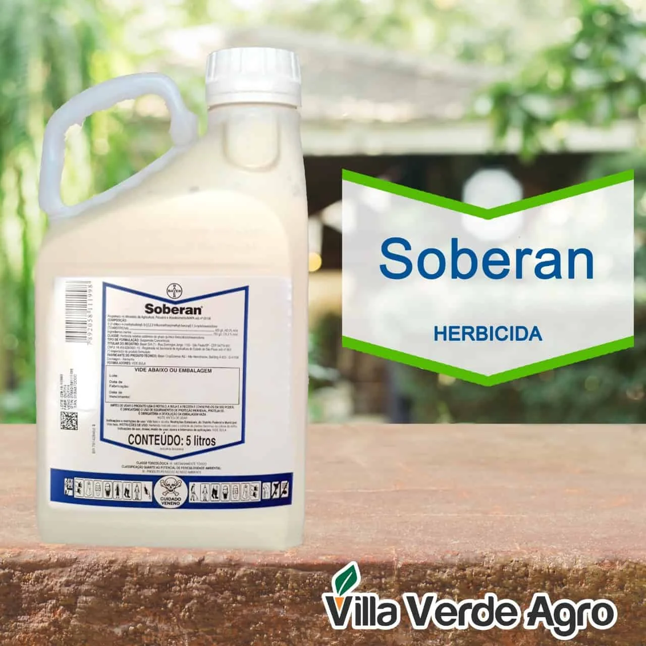 uma embalagem de 5 litros do herbicida Soberan, um produto da marca Bayer. O galão de plástico branco está pos