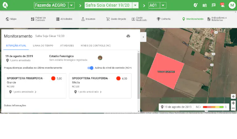 a tela de &#39;Monitoramento&#39; do software de gestão agrícola Aegro. À esquerda, um painel detalha os resultados de