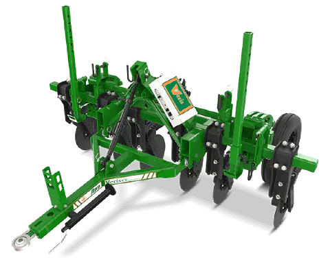 subsolador agrícola, modelo Veris CF da marca Stara, apresentado em um fundo transparente. O equipamento po