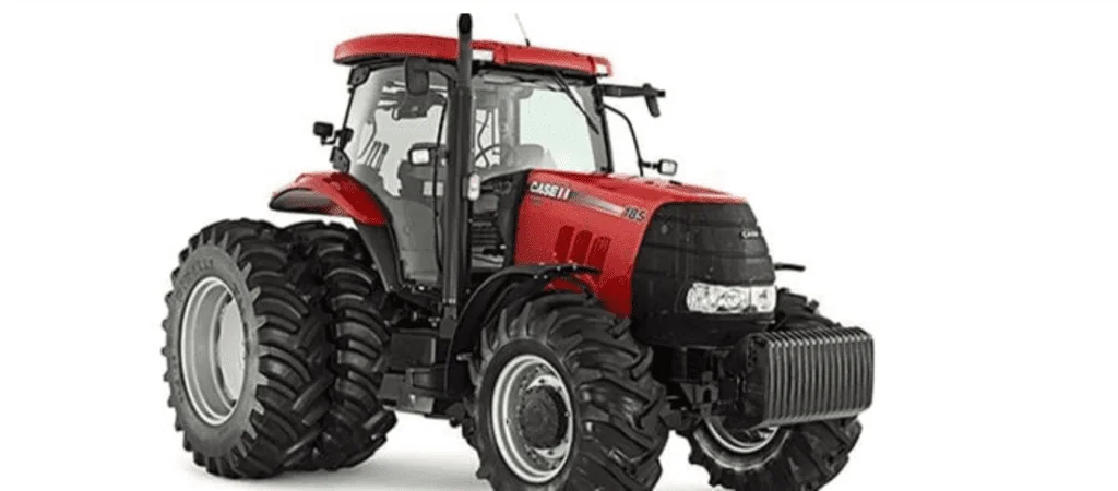 trator agrícola moderno da marca Case IH, modelo 185, em um fundo branco e limpo, característico de uma fot