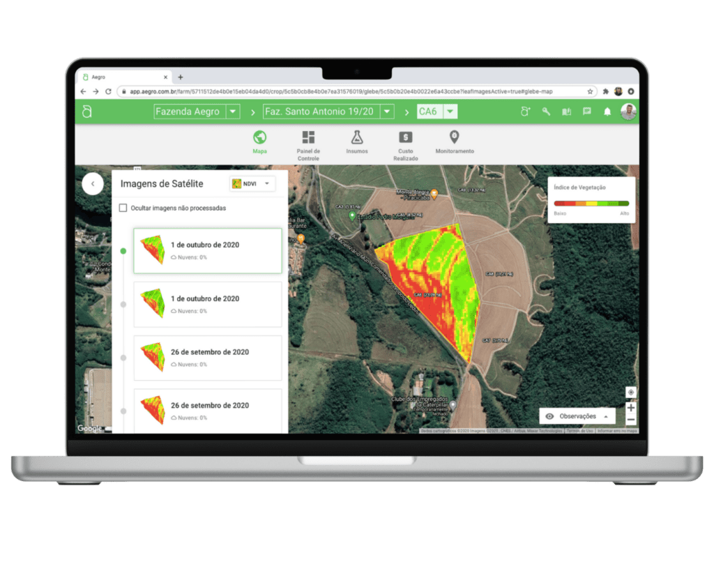 Laptop mostrando o Aegro na versão desktop, na funcionalidade de monitoramento de saúde da planta com NDVI.